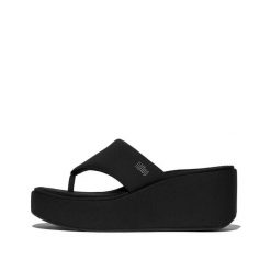 Klapki damskie FitFlop Platfforms. Czarne klapki damskie FIT FLOP, bez wzorów, bez obcasa. Za 443.50 zł.