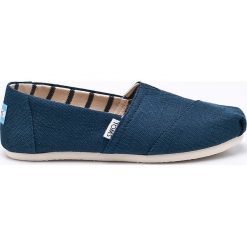 Toms - Espadryle Classic. Niebieskie espadryle damskie Toms, bez wzorów, z materiału, bez obcasa. W wyprzedaży za 159.90 zł.