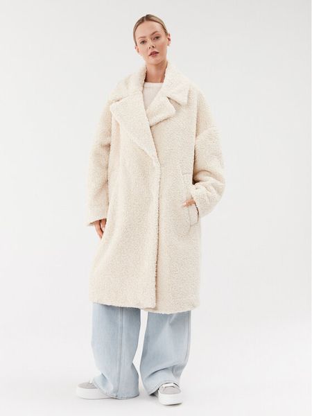 Hugo Kożuch Mewona-1 50498147 Écru Oversize. Futra damskie Hugo. Za 1,429.00 zł.