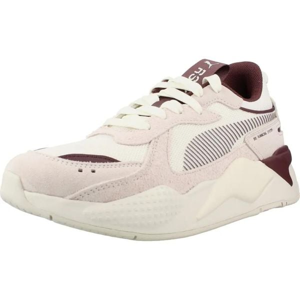 Buty PUMA YELLOW 39821025 Biały. Białe obuwie trekkingowe damskie Puma, na fitness i siłownię. Za 392.99 zł.