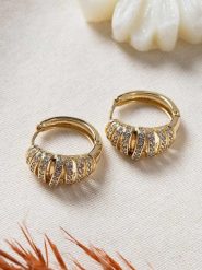 Lodie Silver Pozłacane kolczyki-kreole z cyrkoniami rozmiar: onesize. Szare kolczyki damskie Lodie Silver, z cyrkonią, metalowe. Za 73.99 zł.