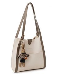Lucky Bees Torebka w kolorze kremowym - 28 x 31 x 10 cm rozmiar: onesize. Brązowe torebki klasyczne damskie Lucky Bees, bez wzorów, z materiału, bez dodatków. Za 114.17 zł.