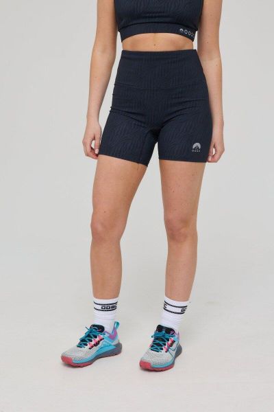 Spodenki Infinite z wysokim stanem – Black Tiger. Czarne spodenki sportowe damskie OOSC, s, z materiału, na fitness i siłownię. Za 147.99 zł.
