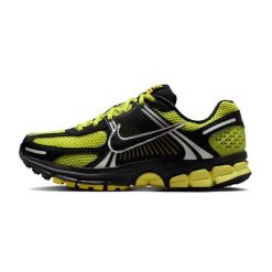 Buty trailowe Nike Zoom Vomero 5 Czarny/Żółty. Czarne obuwie do biegania damskie Nike, nike zoom. Za 594.85 zł.