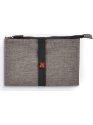 IRIS Barcelona Torba termiczna w kolorze szarym - 30 x 24 x 1 cm rozmiar: onesize. Szare torebki klasyczne damskie IRIS Barcelona, bez wzorów, z gumy, bez dodatków. Za 34.99 zł.