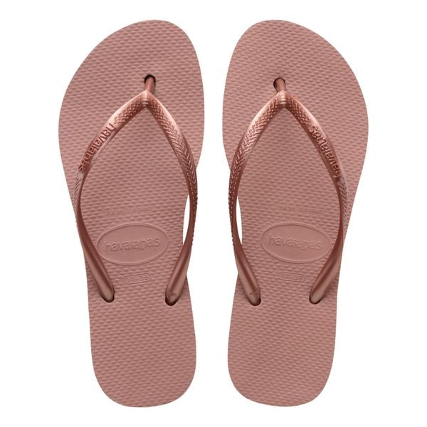 Japonki damskie Havaianas Slim Platform. Czerwone klapki damskie Havaianas, bez wzorów, z gumy, bez obcasa. Za 99.99 zł.