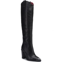 Muszkieterki BRONX - 14165-K BX 1622 Black 01. Czarne kozaki damskie Bronx, ze skóry, bez obcasa. Za 949.00 zł.