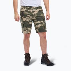Spodenki trekkingowe męskie Pinewood Värnamo Serengeti. Zielone szorty męskie Pinewood, z bawełny, bez kołnierzyka. Za 219.99 zł.