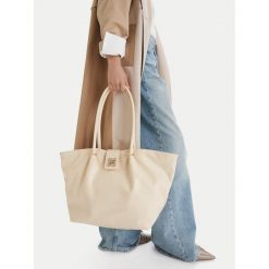 Torebka Nine West. Torebki klasyczne damskie Nine West, bez wzorów, bez dodatków. Za 269.99 zł.