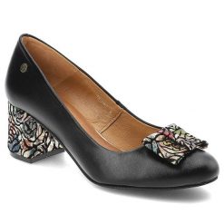 Czarne Czółenka Maciejka Eleganckie Obuwie Damskie. Czarne czółenka damskie Maciejka, bez wzorów, ze skóry, bez obcasa, na obcasie. Za 329.00 zł.