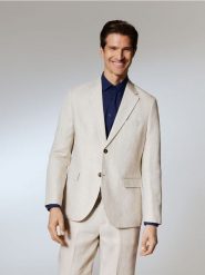 Lniana marynarka regular fit - beżowy. Brązowe marynarki męskie Reserved, bez wzorów. Za 429.99 zł.