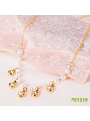 Atelier MIU Pozłacany naszyjnik z perłami i cyrkoniami - dł. 42 cm rozmiar: onesize. Białe naszyjniki damskie atelier MIU, pozłacane. Za 39.99 zł.