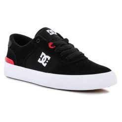Buty DC Teknic S M 300739-BKW czarne. Czarne buty sportowe na co dzień męskie z materiału, bez zapięcia. Za 517.53 zł.