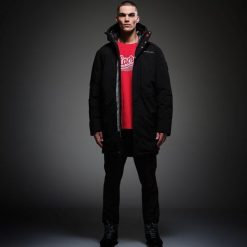 Kurtka turystyczna męska Regatta CLR przeciwdeszczowa ocieplana. Czarne kurtki męskie Regatta, l, bez wzorów, sportowe, bez kaptura. Za 799.99 zł.