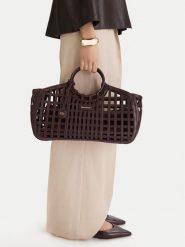 GINO ROSSI Torebka EO-LDA9109 Brązowy. Brązowe torebki klasyczne damskie Gino Rossi, bez wzorów, z materiału, bez dodatków. Za 299.99 zł.