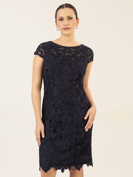 APART Sukienka w kolorze granatowym rozmiar: 46. Niebieskie sukienki damskie Apart, bez wzorów, bez kołnierzyka, bez ramiączek, mini. Za 345.36 zł.