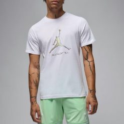 Koszulka męska Air Jordan Sport Men's Dri-FIT T-Shirt Biała - HQ7984-100. Białe t-shirty męskie Jordan, m, bez wzorów, bez kołnierzyka. Za 159.85 zł.