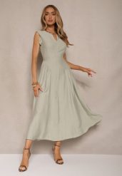 Zielona Rozkloszowana Sukienka z Wiskozy Lirune. Zielone sukienki damskie Renee, na co dzień, na lato, l, bez wzorów, z wiskozy, eleganckie, bez kołnierzyka, bez ramiączek, maxi, rozkloszowane. W wyprzedaży za 97.99 zł.