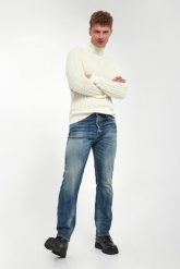 Jeansy męskie 642 DSQUARED2. Jeansy męskie Dsquared2. Za 2,899.00 zł.