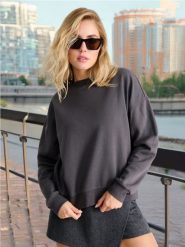 Bluza - szary. Szare bluzy bez kaptura damskie Sinsay, l. W wyprzedaży za 19.99 zł.