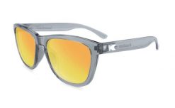 Okulary przeciwsłoneczne dla dorosłych - kategoria 3 z polaryzacją - Clear Grey. Szare okulary przeciwsłoneczne męskie KNOCKAROUND, z gumy. Za 186.15 zł.