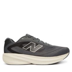 Buty do biegania New Balance. Szare obuwie do biegania damskie New Balance. Za 399.99 zł.