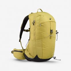 Plecak turystyczny Quechua MH500 25 l. Fioletowe plecaki damskie QUECHUA, bez wzorów, z materiału. Za 229.99 zł.