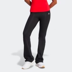 Legginsy fitness damskie ADIDAS flare. Czarne legginsy sportowe damskie Adidas, s, bez wzorów, z bawełny, z podwyższonym stanem, na fitness i siłownię. Za 119.99 zł.