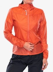 Kurtka przeciwwiatrowa damska Inov-8 Windshell. Czerwone kurtki do biegania damskie Inov-8, xs, bez wzorów, z poliamidu, bez kaptura. Za 235.39 zł.