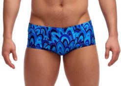 Kąpielówki Funky Trunks Hill Billy Blues - trunki męskie. Niebieskie kąpielówki męskie FUNKY TRUNKS, l, bez wzorów, z materiału, na fitness i siłownię. Za 159.00 zł.