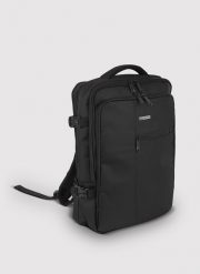 PAKO LORENTE – Czarny plecak męski z USB. Czarne plecaki męskie Pako Lorente, bez wzorów, z poliesteru. Za 199.99 zł.