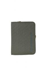 Portfel turystyczny RFID Card Wallet Recycled. Zielone portfele damskie Lifeventure, bez wzorów, z materiału. Za 55.99 zł.