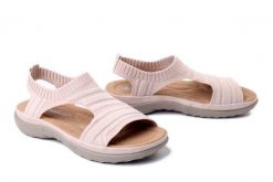 RIEKER 64850-31 pink, sandały damskie. Czerwone sandały damskie Rieker, bez wzorów, bez obcasa. Za 239.92 zł.