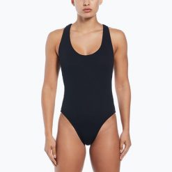 Strój pływacki jednoczęściowy Nike Elevated Essential Pucker Crossback. Czarne stroje jednoczęściowe damskie Nike, xs, bez wzorów. Za 219.99 zł.
