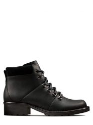 Clarks Skórzane trzewiki w kolorze czarnym rozmiar: 39. Czarne botki damskie Clarks, ze skóry, bez obcasa, bez zapięcia. Za 209.82 zł.
