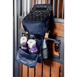 Torba na derkę i czaprak dla konia Kentucky. Niebieskie torebki klasyczne damskie KENTUCKY HORSEWEAR, bez wzorów, bez dodatków. Za 360.00 zł.