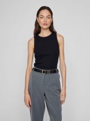Vila Top "Sola" w kolorze czarnym rozmiar: S. Czarne topy damskie Vila, s, bez wzorów, z bawełny, bez kołnierzyka. Za 43.99 zł.