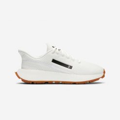 Buty sportowe damskie Decathlon KLNJ Be Geared Up. Białe buty sportowe na co dzień damskie Decathlon, bez wzorów, z kauczuku, trekkingowe. Za 99.99 zł.