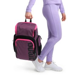 Plecak Arena Spiky III 35. Czarne plecaki damskie Arena, bez wzorów. Za 199.99 zł.