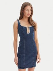 Guess Sukienka jeansowa W6RK69 D55M0 Niebieski Regular Fit. Niebieskie sukienki damskie Guess, m, z aplikacjami, z jeansu, bez kołnierzyka, bez ramiączek. Za 759.99 zł.