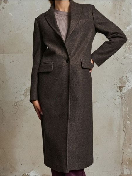 Długi płaszcz - brązowy. Brązowe płaszcze damskie Sinsay, l, bez wzorów. Za 139.99 zł.