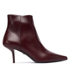 Botki Max Mara. Czerwone botki damskie Max Mara, bez obcasa, na szpilce, bez zapięcia. Za 3,319.00 zł.