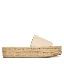 Espadryle Calvin Klein. Brązowe espadryle damskie CALVIN KLEIN, bez wzorów, bez obcasa. Za 449.99 zł.