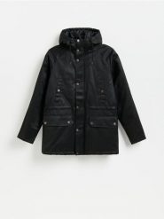 Parka z kapturem - czarny. Czarne parki męskie Reserved, l, bez wzorów, z tkaniny. Za 329.99 zł.