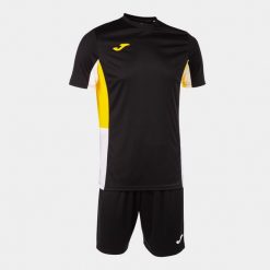 Zestaw Sportowy Joma Danubio II 3XS - Czarny i Żółty Oddychający. Czarne szorty sportowe męskie Joma, l, z materiału, na fitness i siłownię. Za 77.50 zł.