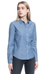 KOSZULA DAMSKA LEE REGURAL SHIRT WASHED BLUE L46AHWLR 112110735. Niebieskie koszule damskie Lee, l, bez wzorów, bez kołnierzyka, bez ramiączek. Za 129.99 zł.