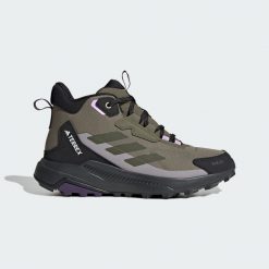 Buty Terrex Anylander Mid Rain.Rdy Hiking. Brązowe obuwie trekkingowe damskie Adidas. Za 439.00 zł.