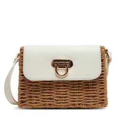 Torebka DeeZee. Brązowe listonoszki damskie DeeZee, bez wzorów, bez dodatków. Za 129.99 zł.