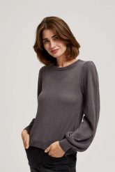 Sweter z bufiastymi rękawami i metaliczną nitką. Swetry klasyczne damskie MOODO, l, bez kołnierzyka. W wyprzedaży za 47.99 zł.