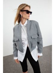 Trendyol Kurtka w kolorze szarym rozmiar: XL. Szare kurtki damskie Trendyol, xl, bez wzorów, bez kaptura. Za 130.99 zł.